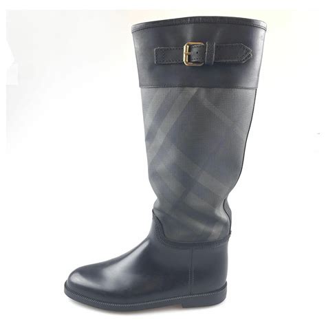 botte de pluie burberry contrefacon|Burberry : comment reconnaître un vrai .